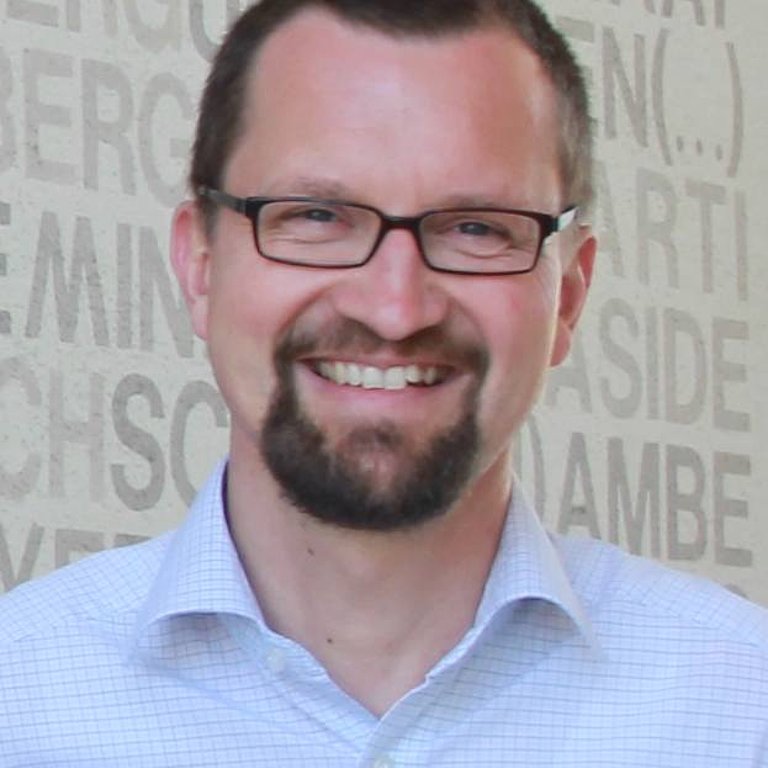 Prof. Ulrich Schäfer